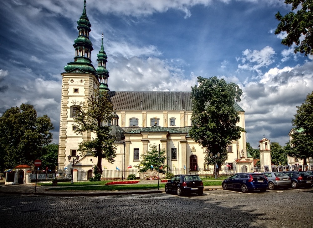 Bazylika katedralna Wniebowzięcia NMP i św. Mikołaja w Łowiczu