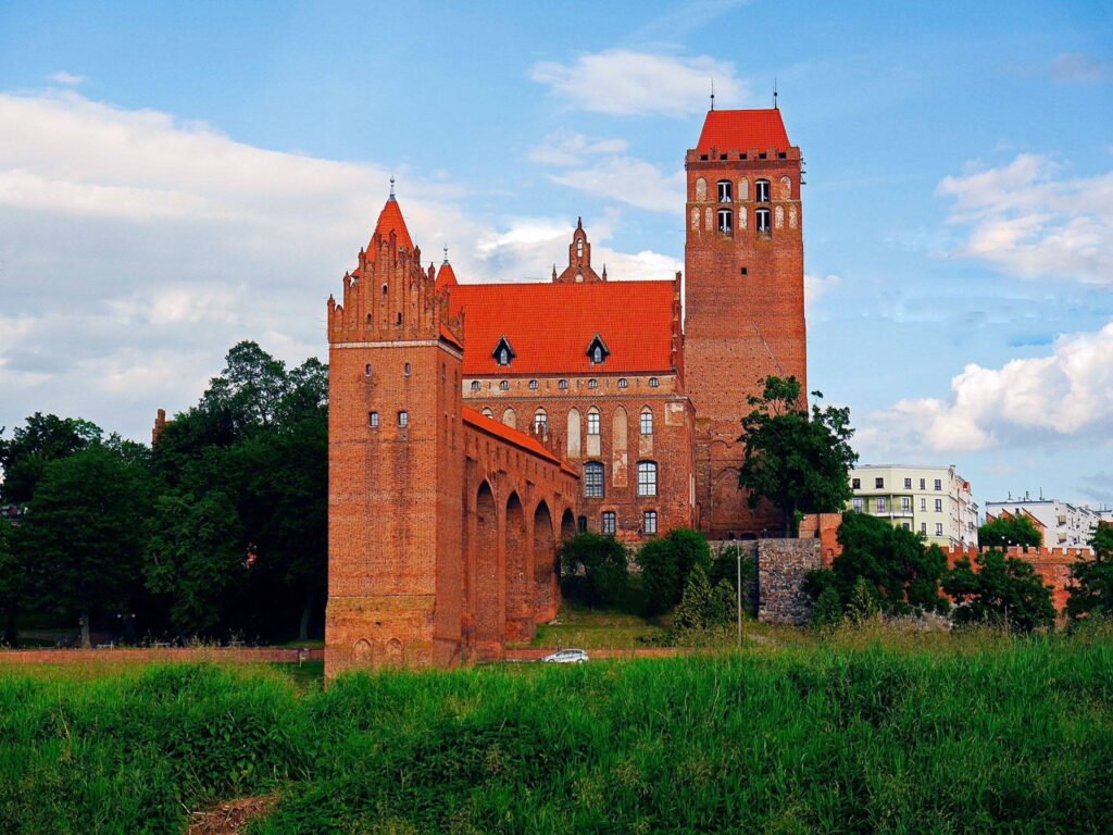 Kwidzyn – Wzgórze zespołu kontr katedralno-zamkowego z Pałacem Regencji.